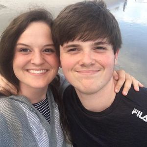 Meet your Posher, Mallory